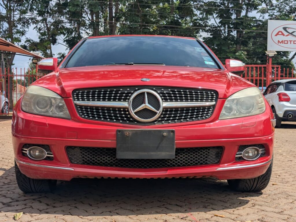 Mercedes Benz C200